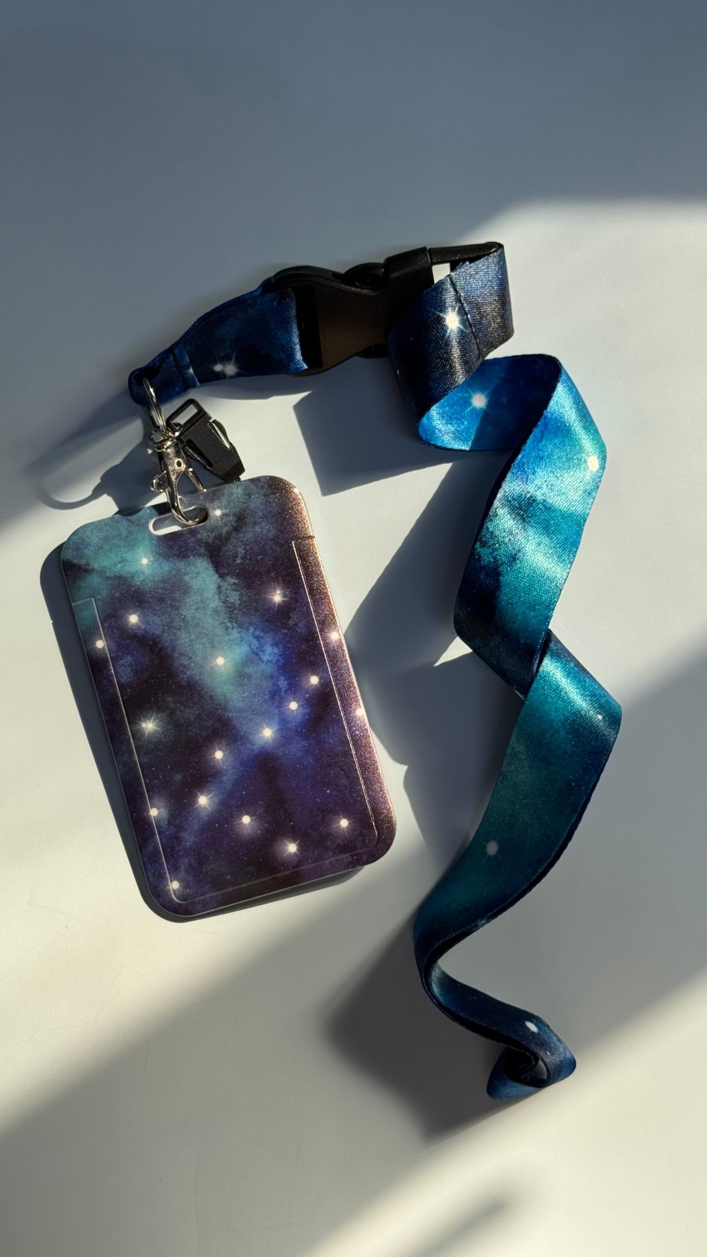 BLUE SPACE ID HOLDER - Image 2